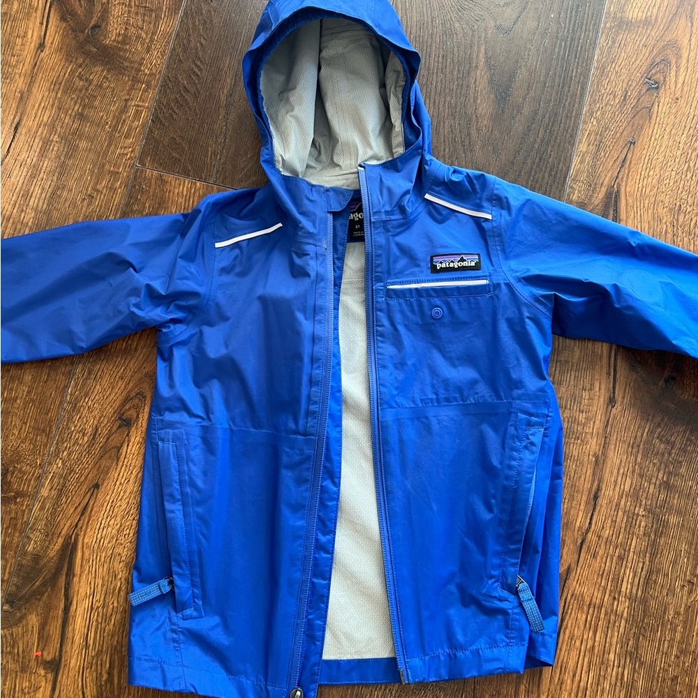 Boys 3T Patagonia rain jacket.